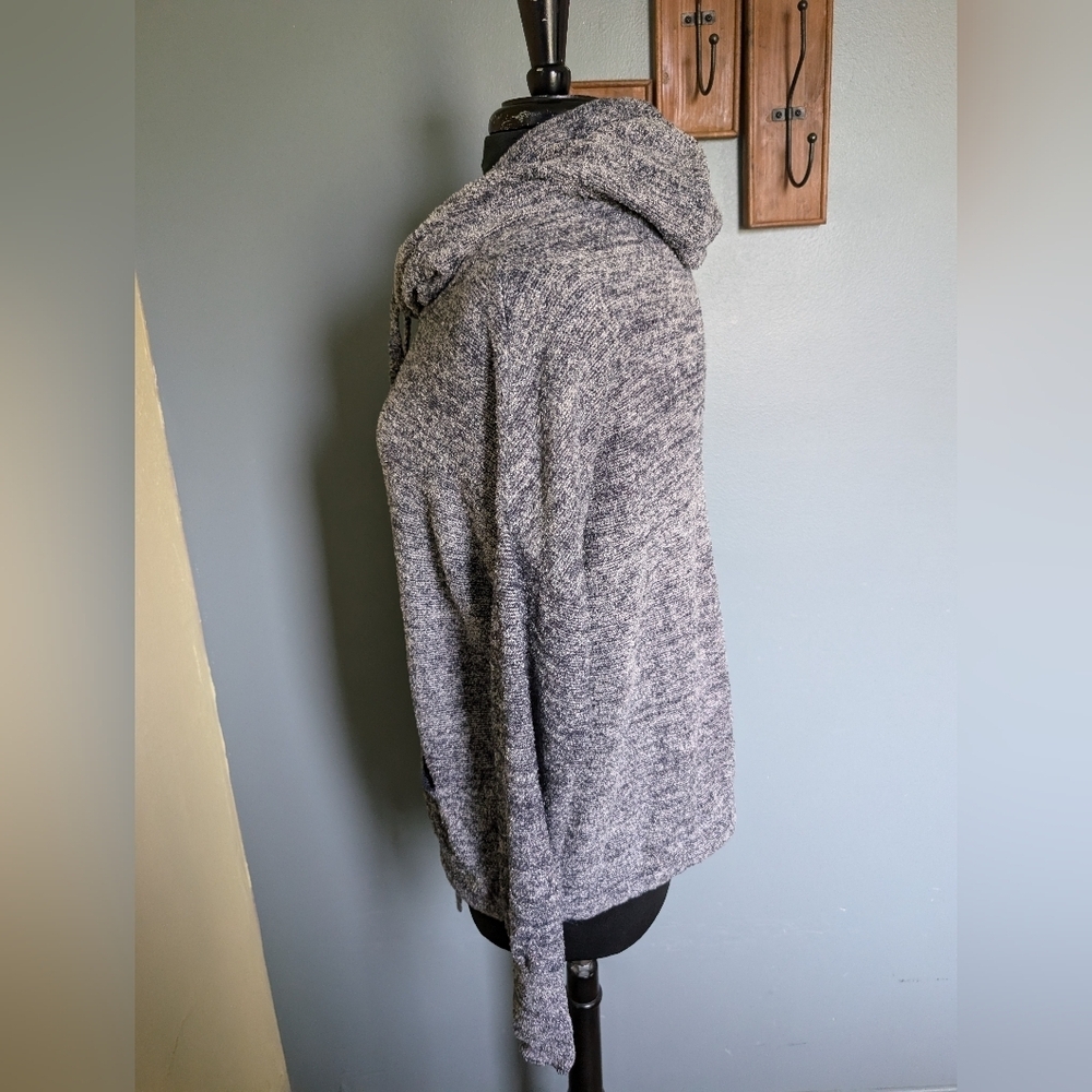 Barefoot Dreams Cozy Gray Hoodie Sweater - Picture 12 of 16